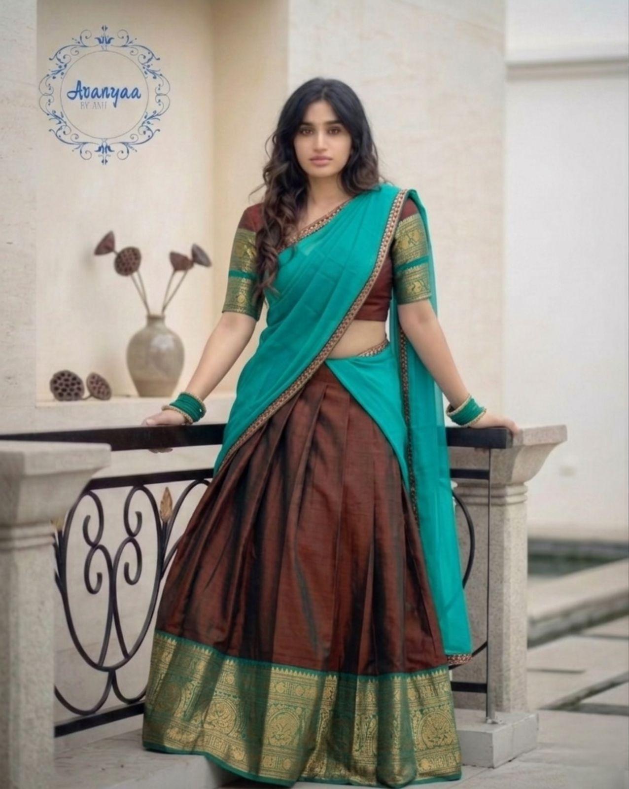 Dhawani (half saree)
